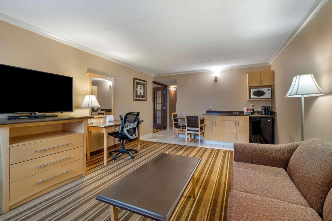 Best Western Marquis Inn & Suites Prince Albert Exteriör bild