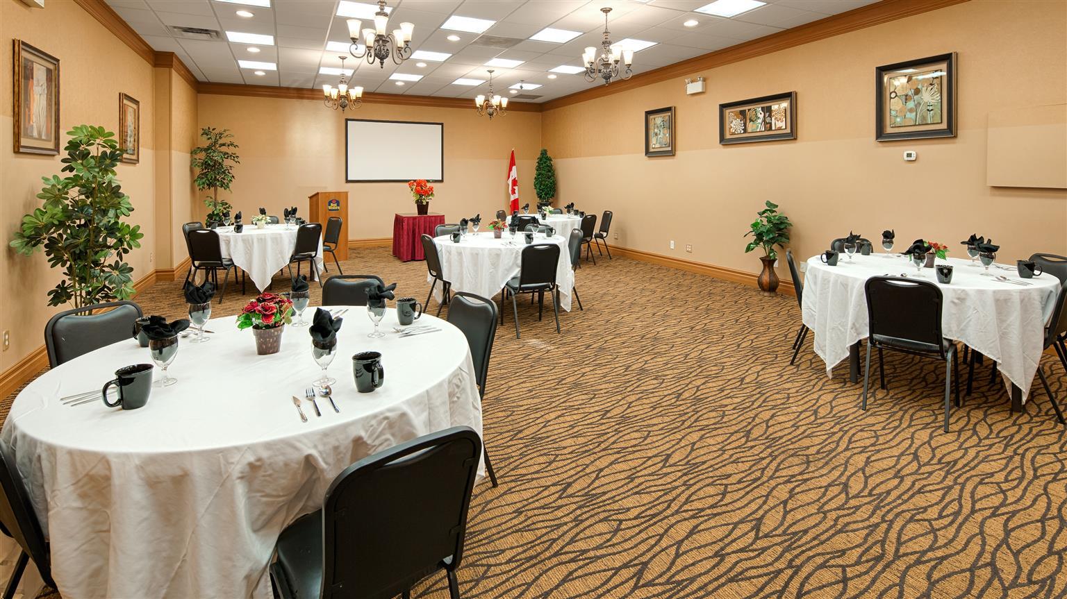 Best Western Marquis Inn & Suites Prince Albert Exteriör bild