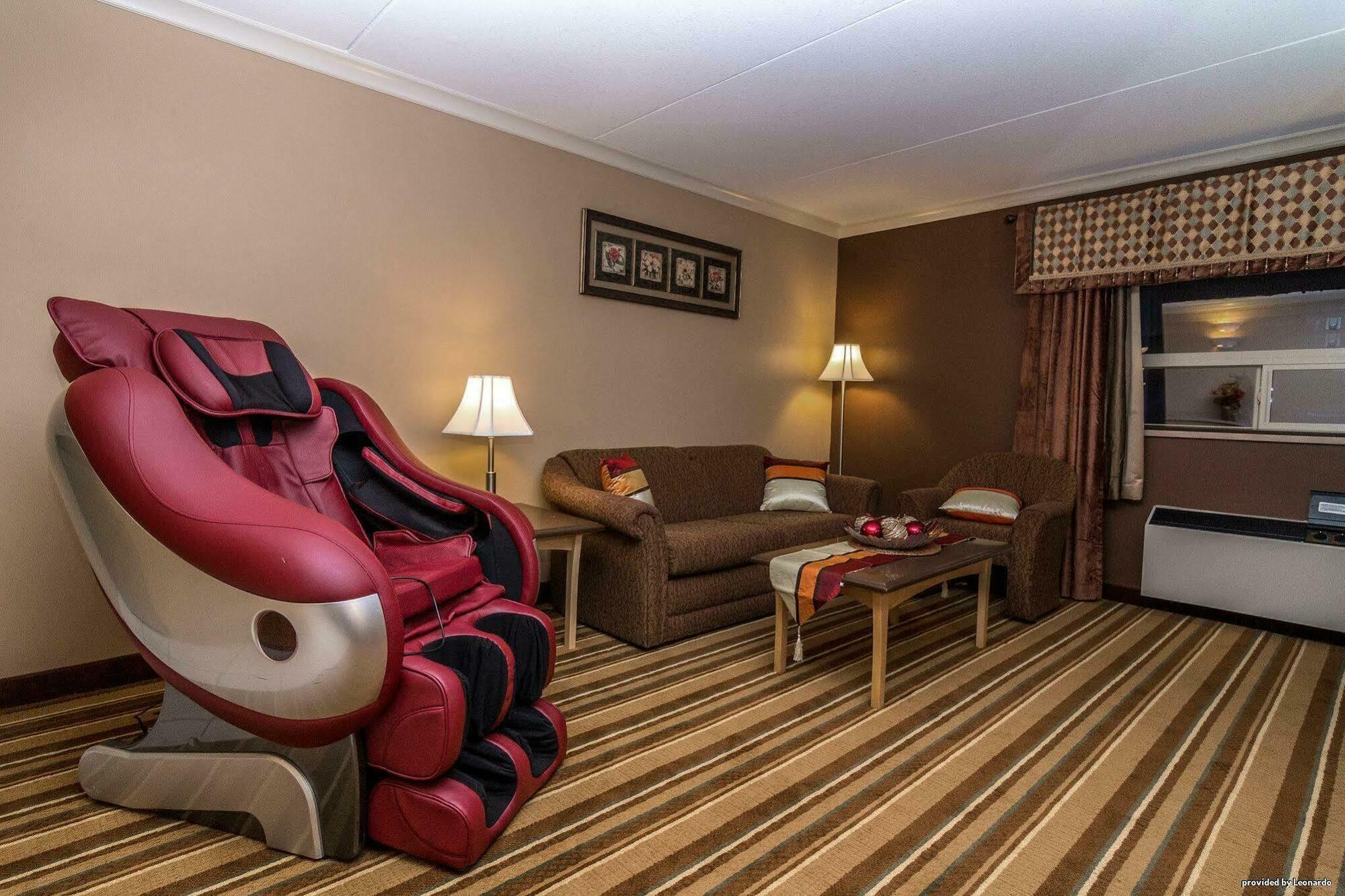 Best Western Marquis Inn & Suites Prince Albert Exteriör bild